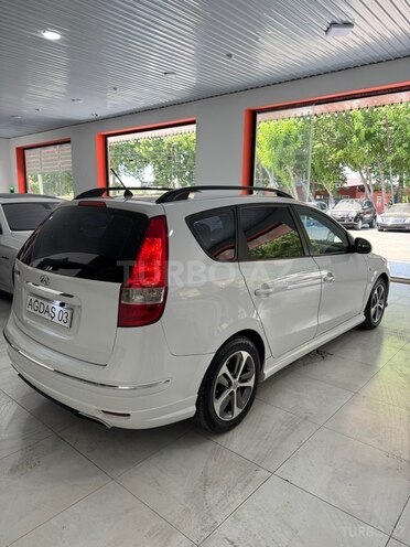 Hyundai i30 2009, 273,000 km - 1.4 л - Ağdaş
