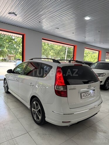 Hyundai i30 2009, 273,000 km - 1.4 л - Ağdaş