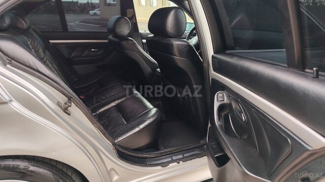 BMW 325 2001, 215,000 km - 2.5 l - Sumqayıt