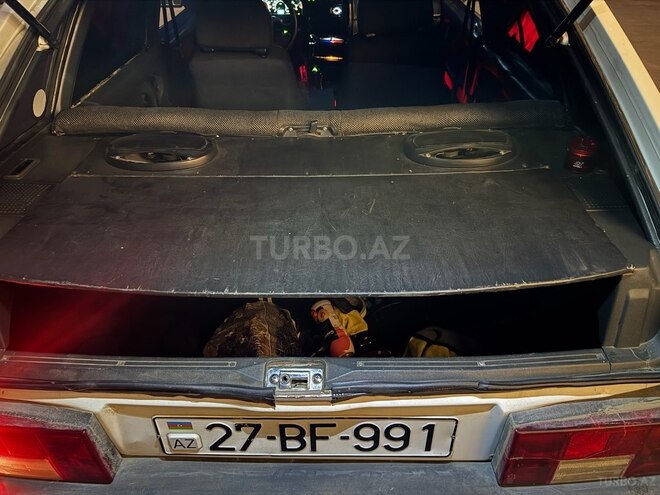 LADA (VAZ) 2109 1995, 130,000 km - 1.6 l - 
