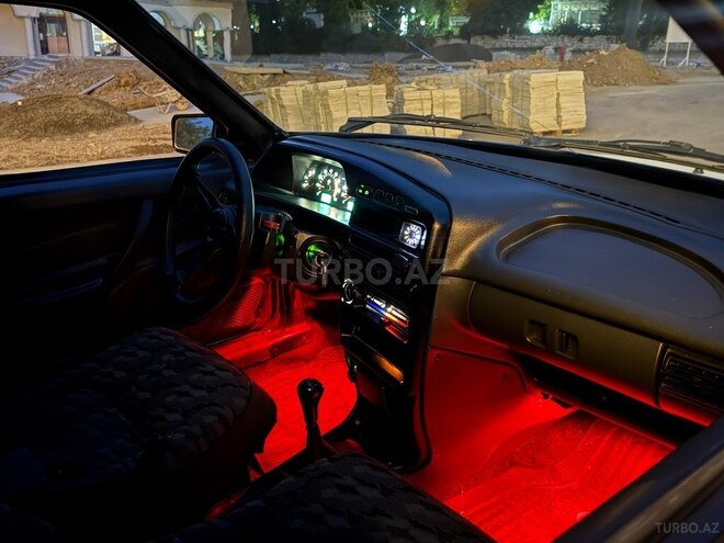 LADA (VAZ) 2109 1995, 130,000 km - 1.6 l - 