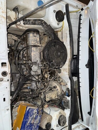 LADA (VAZ) 2109 1995, 130,000 km - 1.6 l - 