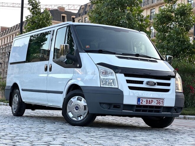 Ford Transit 2011, 196,000 km - 2.2 л - Bakı