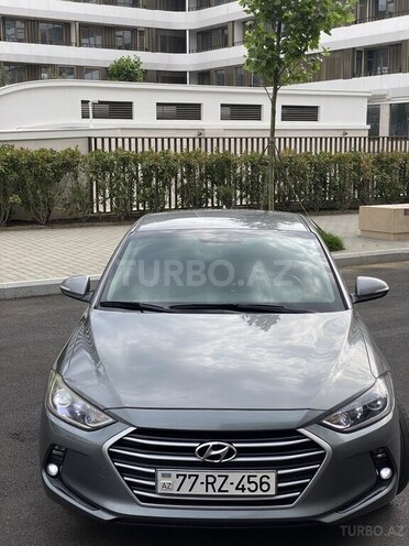 Hyundai Avante 2016, 207,500 km - 1.6 л - Bakı