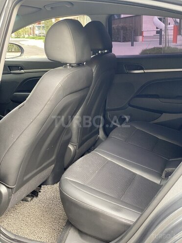 Hyundai Avante 2016, 207,500 km - 1.6 л - Bakı