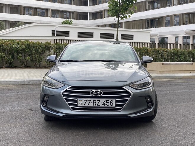 Hyundai Avante 2016, 207,500 km - 1.6 л - Bakı