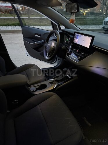 Toyota Corolla 2024, 70,000 km - 1.8 l - Bakı