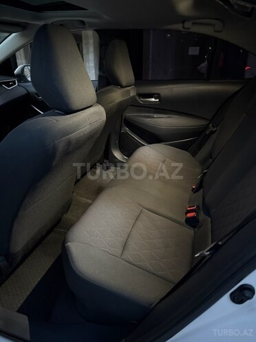 Toyota Corolla 2024, 70,000 km - 1.8 l - Bakı