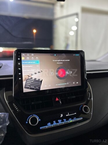 Toyota Corolla 2022, 29,915 km - 1.6 l - Sumqayıt