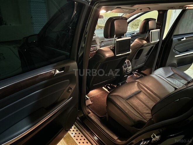 Mercedes GL 550 2009, 99,000 km - 5.5 l - Bakı