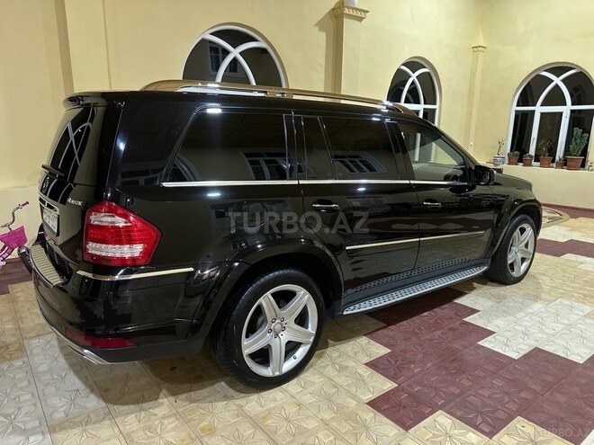 Mercedes GL 550 2009, 99,000 km - 5.5 l - Bakı