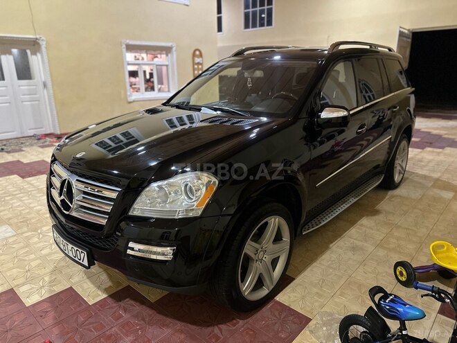 Mercedes GL 550 2009, 99,000 km - 5.5 l - Bakı