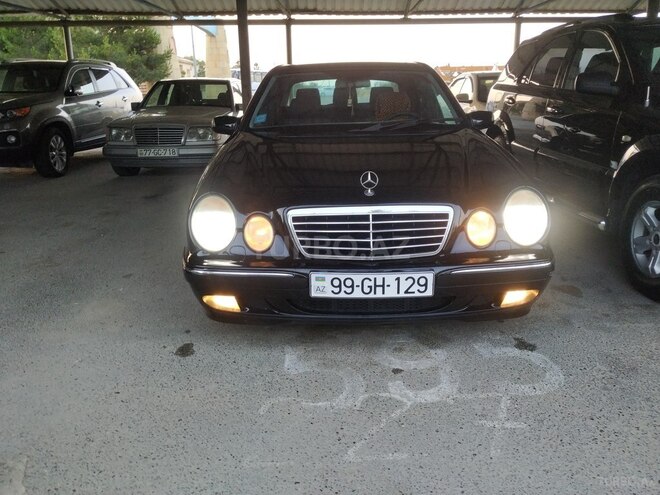 Mercedes E 220 d 2000, 30,900 km - 2.2 л - Bakı