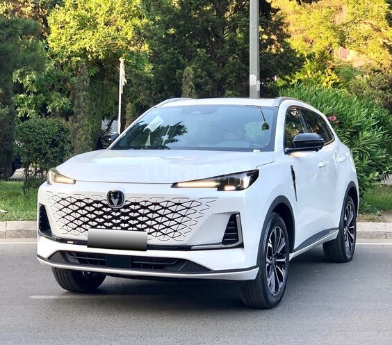 Changan CS 55 Plus 2025, 0 km - 1.5 л - Bakı