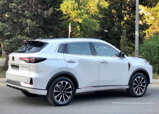 Changan CS 55 Plus 2025, 0 km - 1.5 л - Bakı
