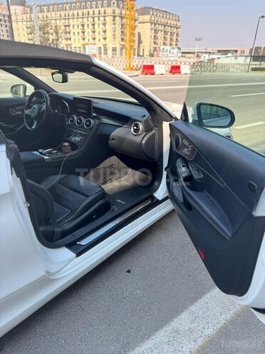 Mercedes C 300-16