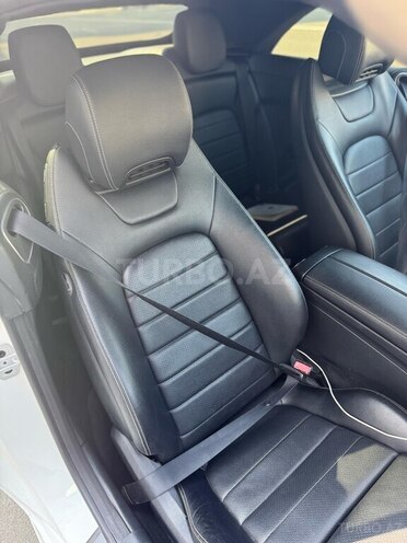 Mercedes C 300-21