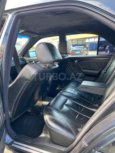 Mercedes C 230 1997, 402,000 km - 2.3 л - Sumqayıt