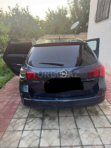 Opel Astra 2011, 315,000 km - 1.3 l - Mingəçevir