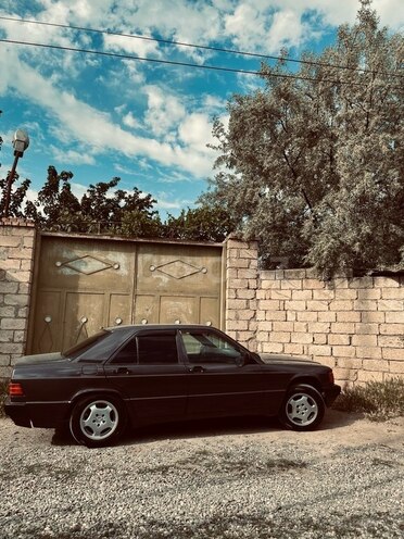 Mercedes 190 1991, 20,000 km - 1.8 l - Sumqayıt