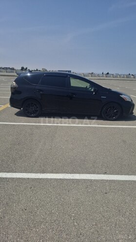 Toyota Prius V 2011, 331,525 km - 1.8 л - Sumqayıt