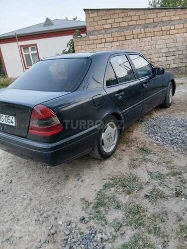 Mercedes C 180 1995, 575,000 km - 1.8 l - Füzuli