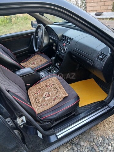 Mercedes C 180 1995, 575,000 km - 1.8 l - Füzuli