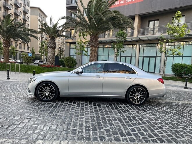 Mercedes E 220 d 2016, 202,000 km - 2.0 l - Bakı