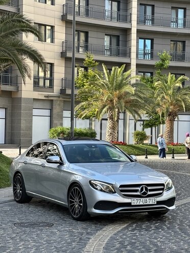 Mercedes E 220 d 2016, 202,000 km - 2.0 l - Bakı