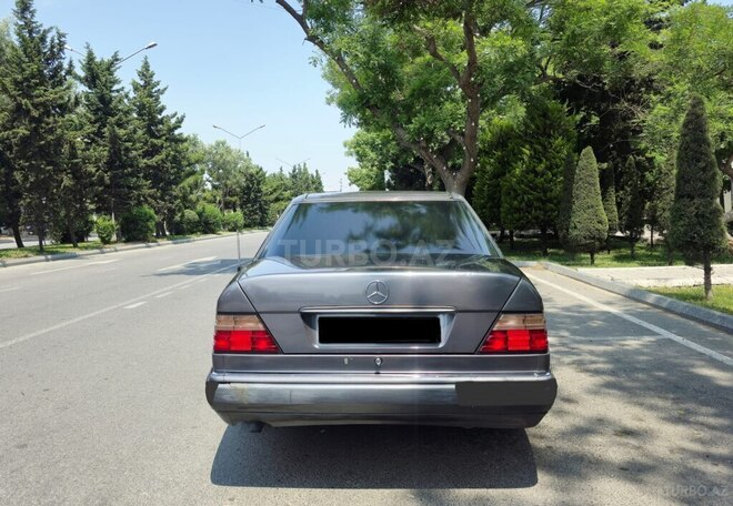 Mercedes E 200 1994, 426,000 km - 2.0 л - Bakı