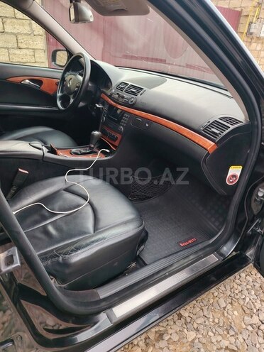 Mercedes E 220 d 2006, 447,500 km - 2.2 l - Bakı