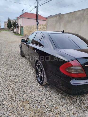 Mercedes E 220 d 2006, 447,500 km - 2.2 l - Bakı