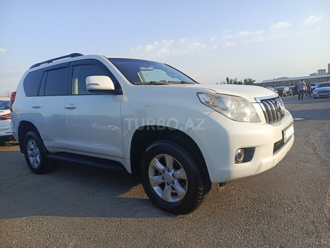 Toyota Land Cruiser Prado 2010, 193,000 km - 2.7 л - Bakı