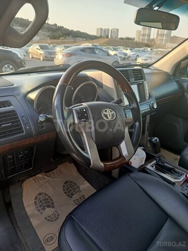 Toyota Land Cruiser Prado 2010, 193,000 km - 2.7 л - Bakı