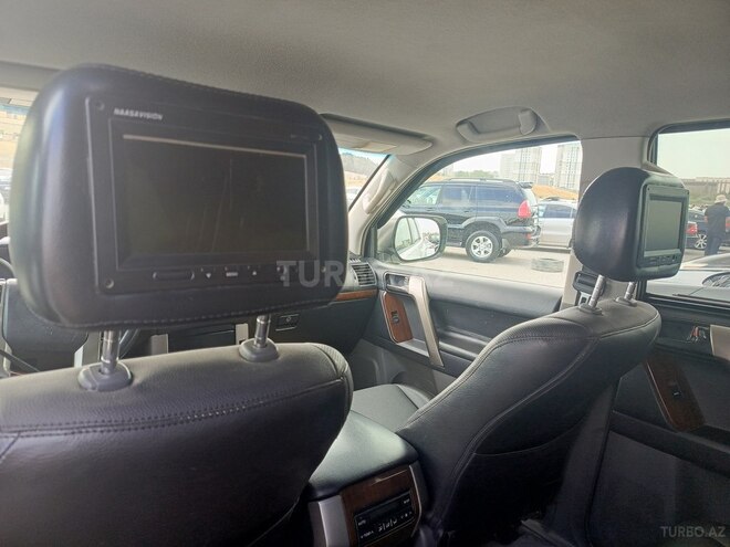 Toyota Land Cruiser Prado 2010, 193,000 km - 2.7 л - Bakı