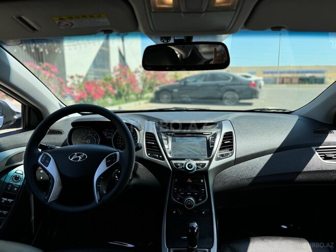Hyundai Avante 2015, 136,250 km - 1.6 л - Bakı