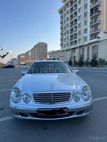 Mercedes E 320 2002, 290,000 km - 3.2 l - Sumqayıt