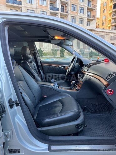 Mercedes E 320 2002, 290,000 km - 3.2 l - Sumqayıt