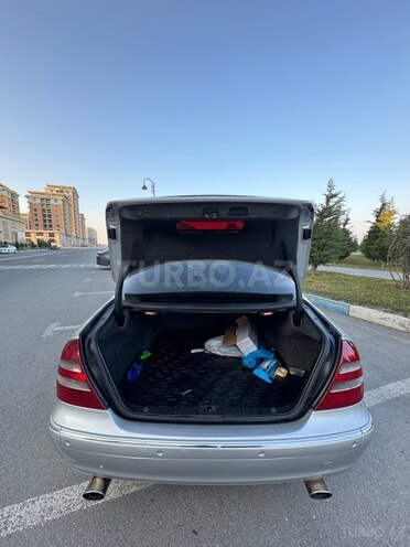 Mercedes E 320 2002, 290,000 km - 3.2 l - Sumqayıt