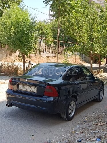 Opel Vectra 2000, 430,000 km - 2.0 l - Bakı