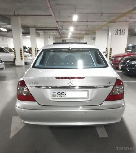 Mercedes E 220 d 2005, 284,000 km - 2.2 л - Bakı