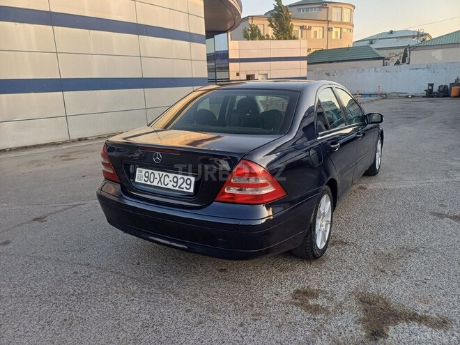 Mercedes C 220 d 2002, 378,166 km - 2.2 l - Bakı