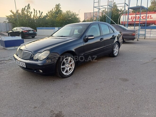 Mercedes C 220 d 2002, 378,166 km - 2.2 l - Bakı