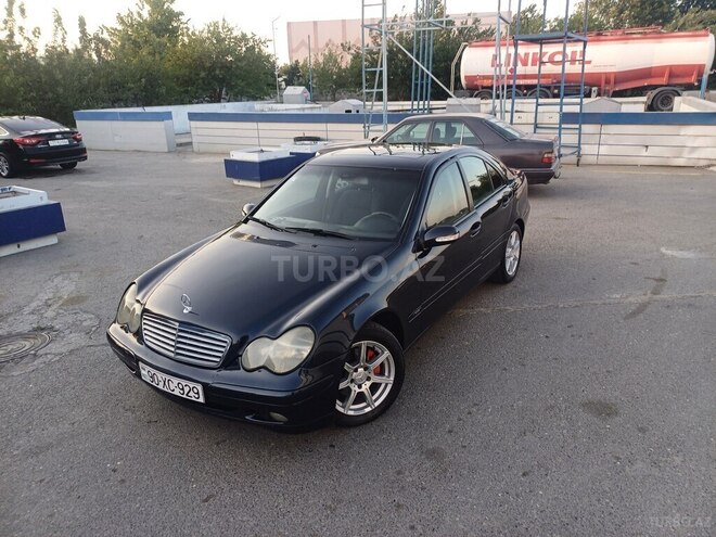 Mercedes C 220 d 2002, 378,166 km - 2.2 l - Bakı