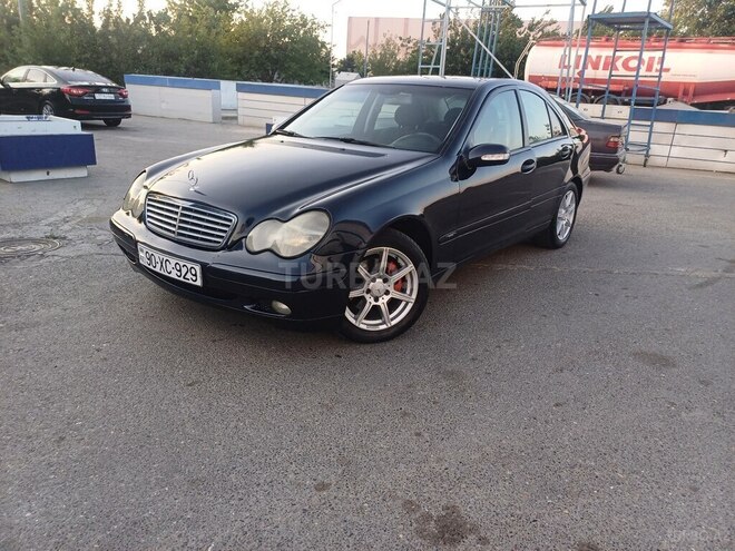 Mercedes C 220 d 2002, 378,166 km - 2.2 l - Bakı