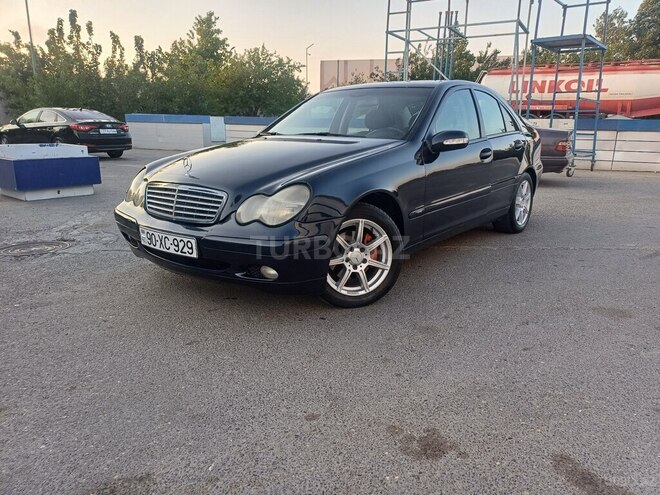Mercedes C 220 d 2002, 378,166 km - 2.2 l - Bakı