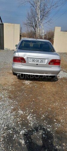 Mercedes E 250 1999, 563,000 km - 2.5 l - Kürdəmir