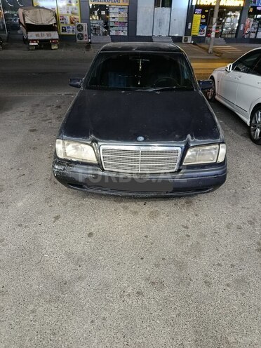 Mercedes C 200 1997, 123,400 km - 2.0 l - Bakı