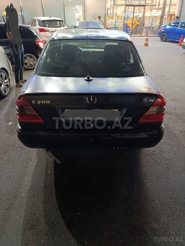 Mercedes C 200 1997, 123,400 km - 2.0 l - Bakı