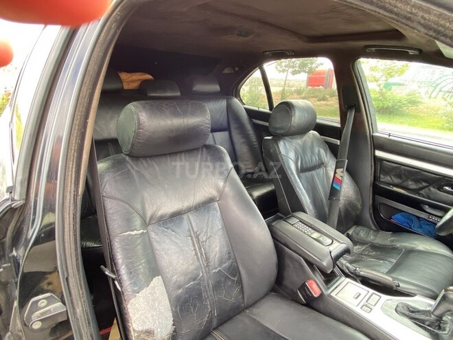 BMW 528 1999, 279,935 km - 2.8 l - Bakı